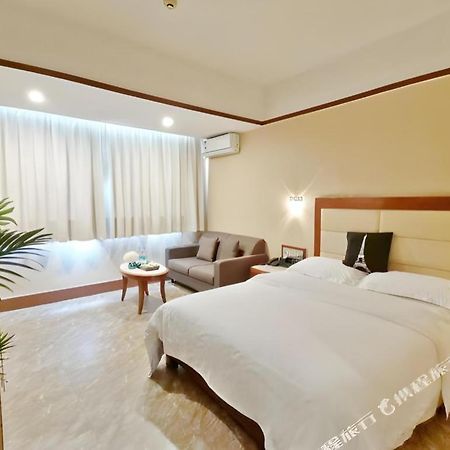 Wings Hotel Гуанчжоу Экстерьер фото